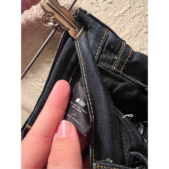 Flying Monkey Skinny Jeans Woman’s Size 24 - Picture 9 of 15